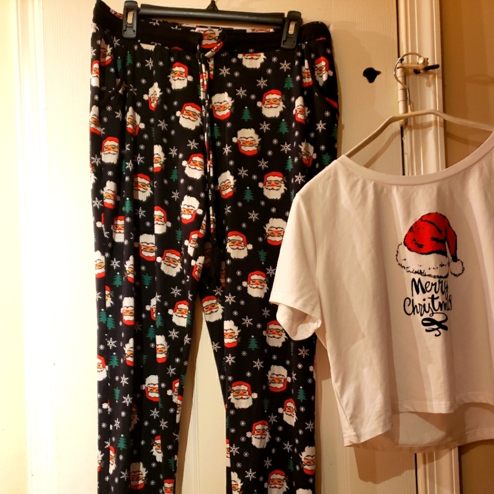 NWOT Jouniors Super Cute Christmast Pajama Set - Picture 8 of 8